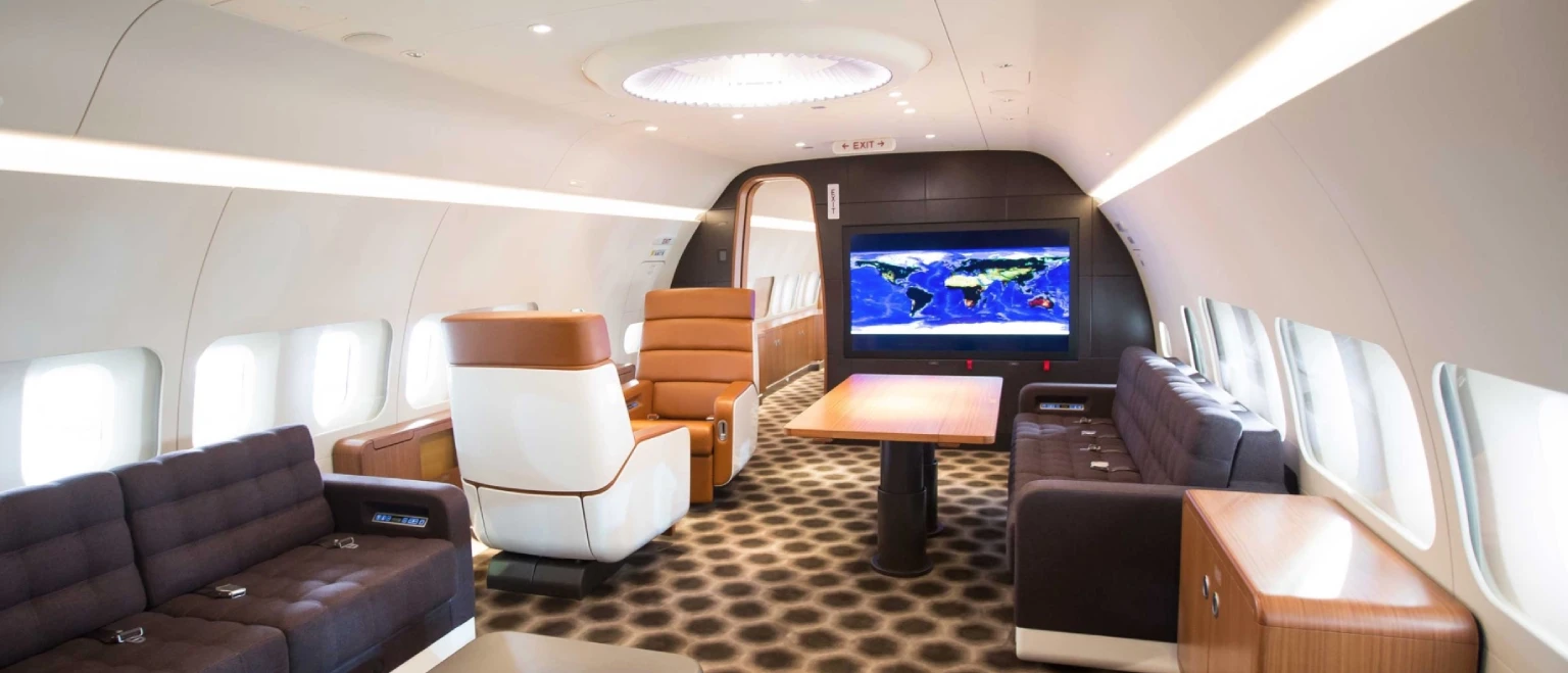 plane-is-runway-with-words-private-jet-front-1-1-1-12 (1)