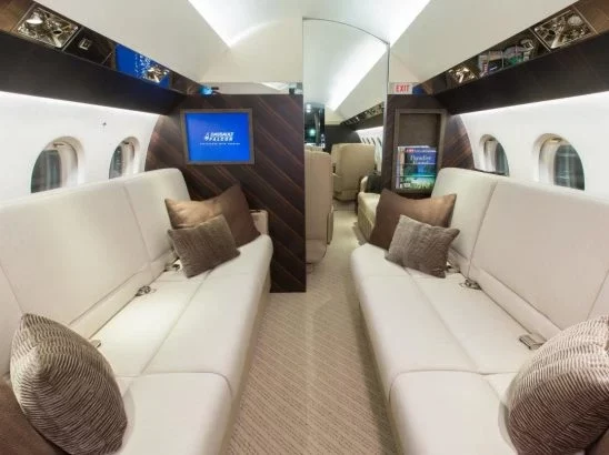 f900-aft-cabin-qsl689q576flt2svvde6s44y9jgrwbflmvdsnpk9ac