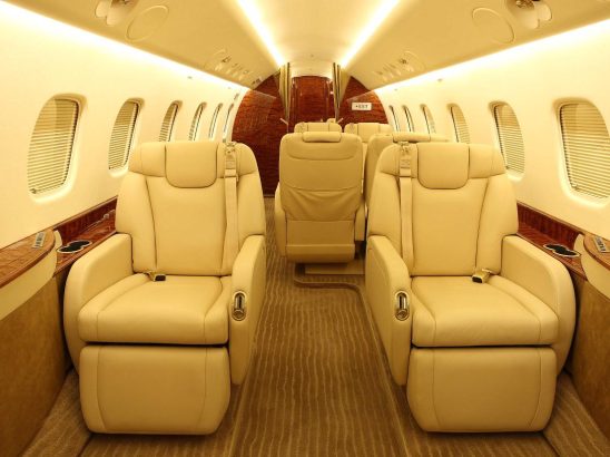 hr-legacy-600-fwd-cabin