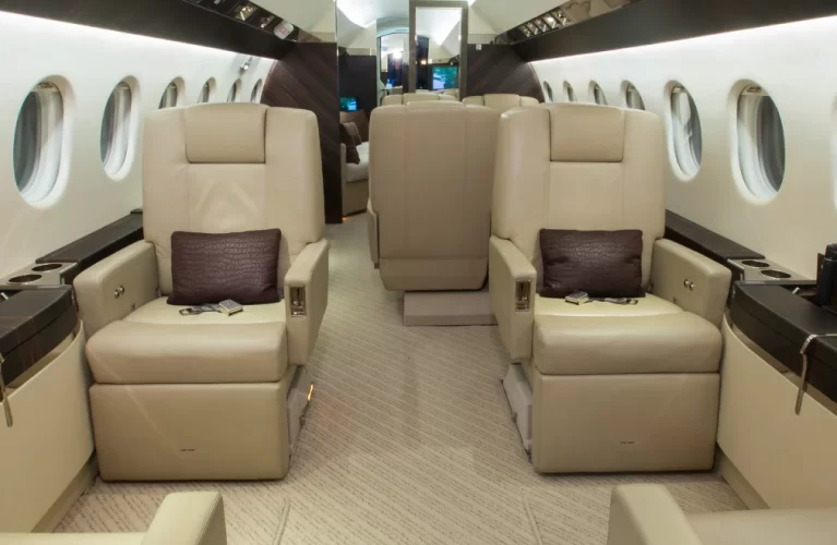 plane-is-runway-with-words-private-jet-front-1-1-1-1 (1)